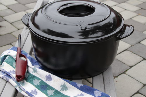 Dutch oven 3 qt Pure cast iron Campfire